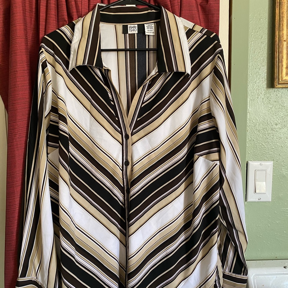 Ladies blouse